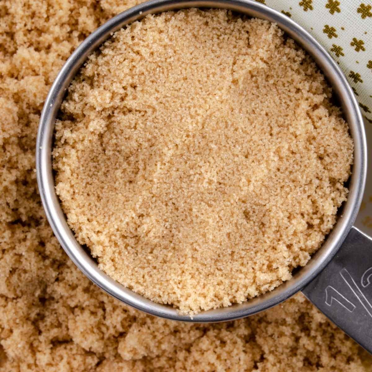 Bulk Supply Refined Brown Sugar ICUMSA 45 High Purity 99% Natural Sweetness for Bakery Beverage and Confectionery Production - Image 2